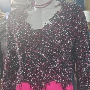 Rue21 Black and Pink Textured Crop Top